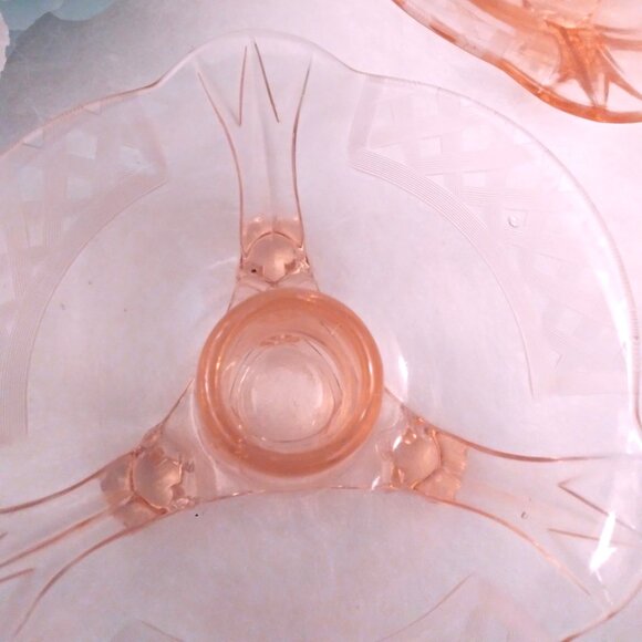 Pink Depression Glass Candlesticks Lattice Pattern - Picture 5 of 6